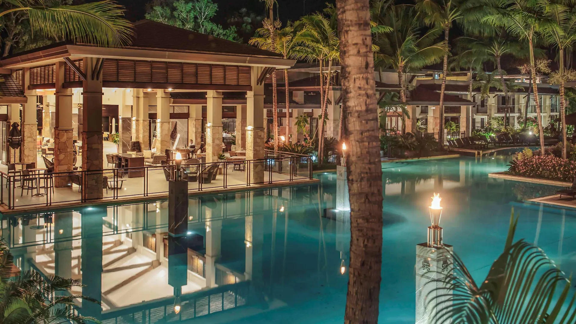 Pullman Port Douglas Sea Temple Resort And Spa